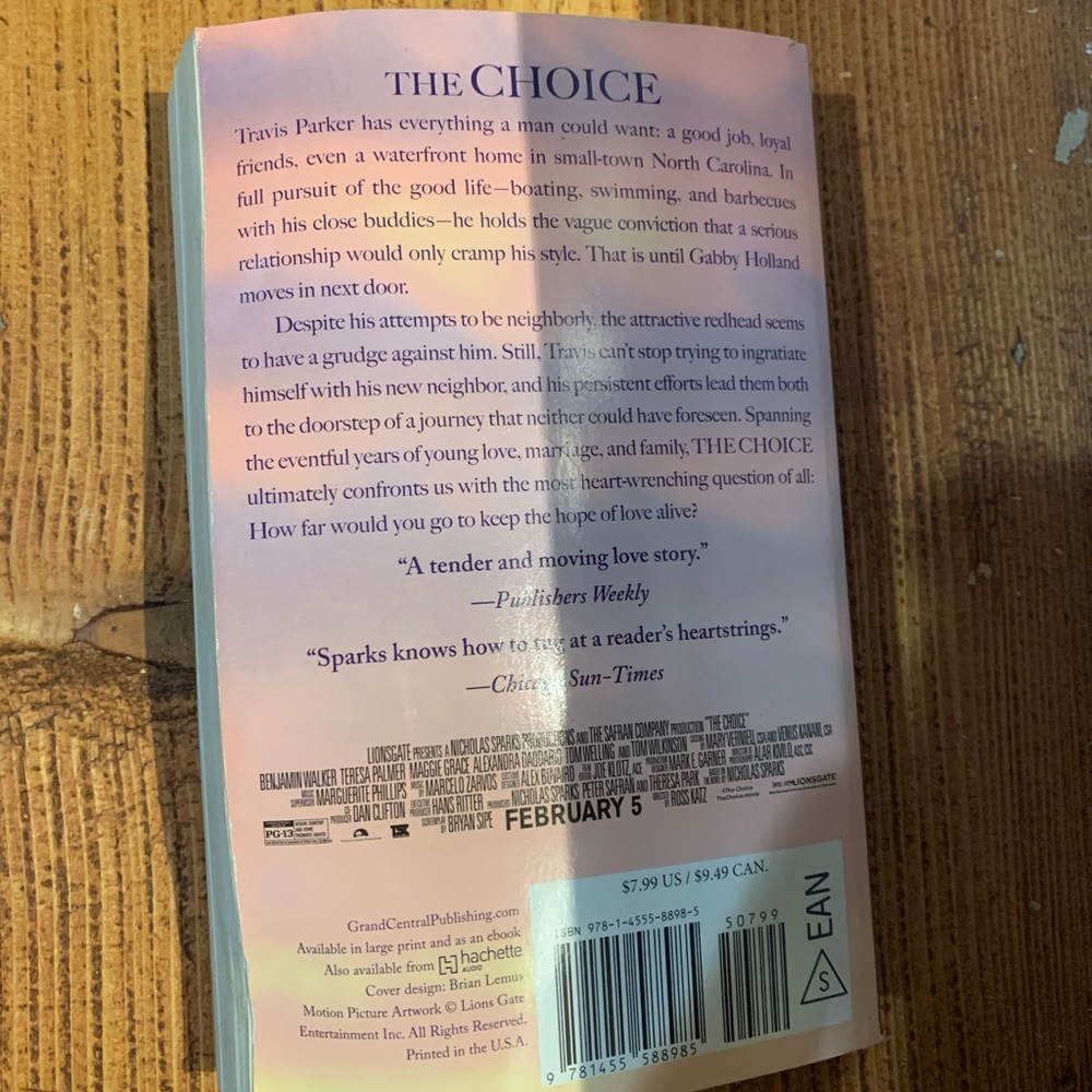 Books - Picture 5 of 8